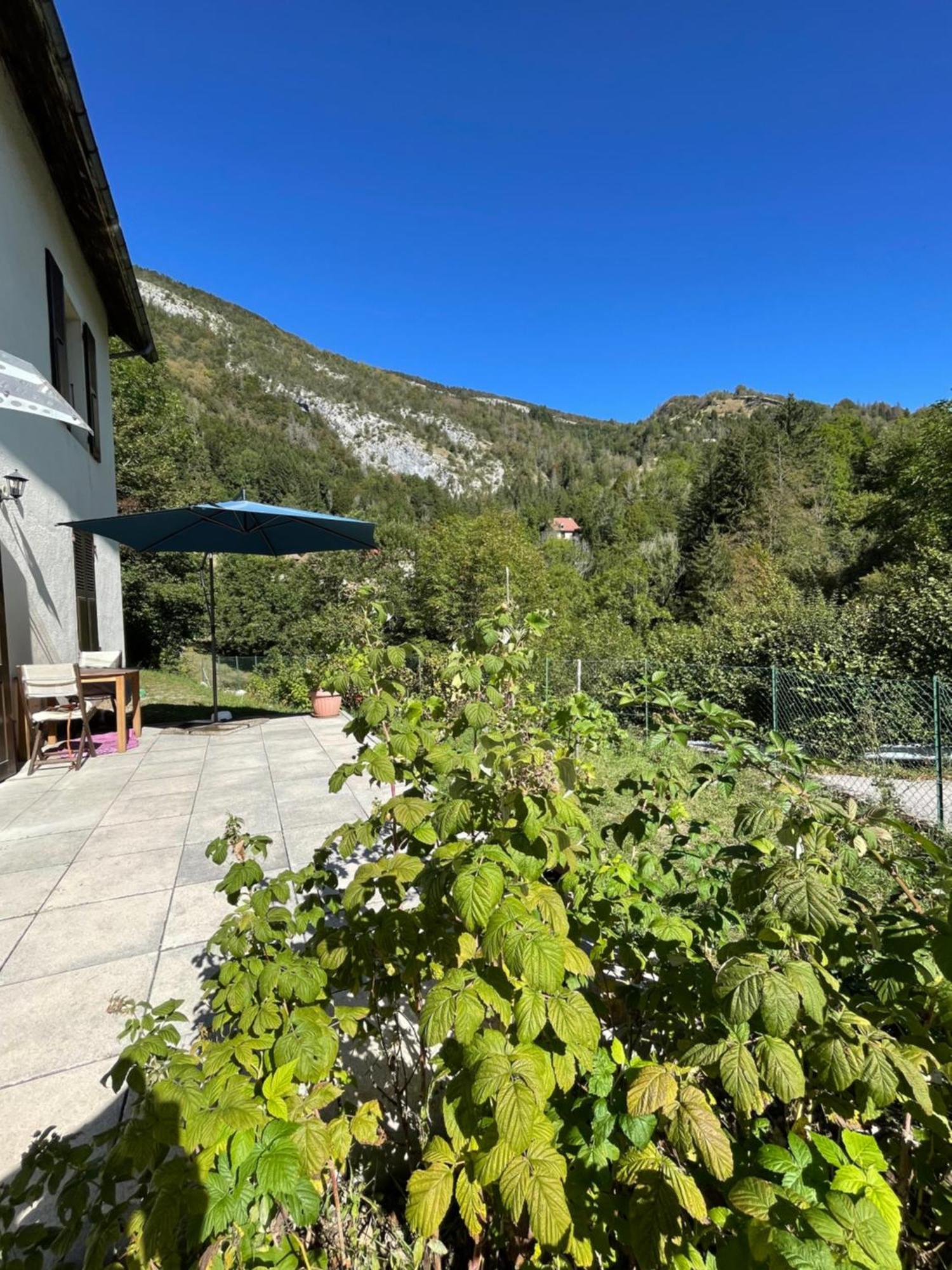 Ferienwohnung La Sabaudia Saint-Pierre-d'Entremont  Exterior foto